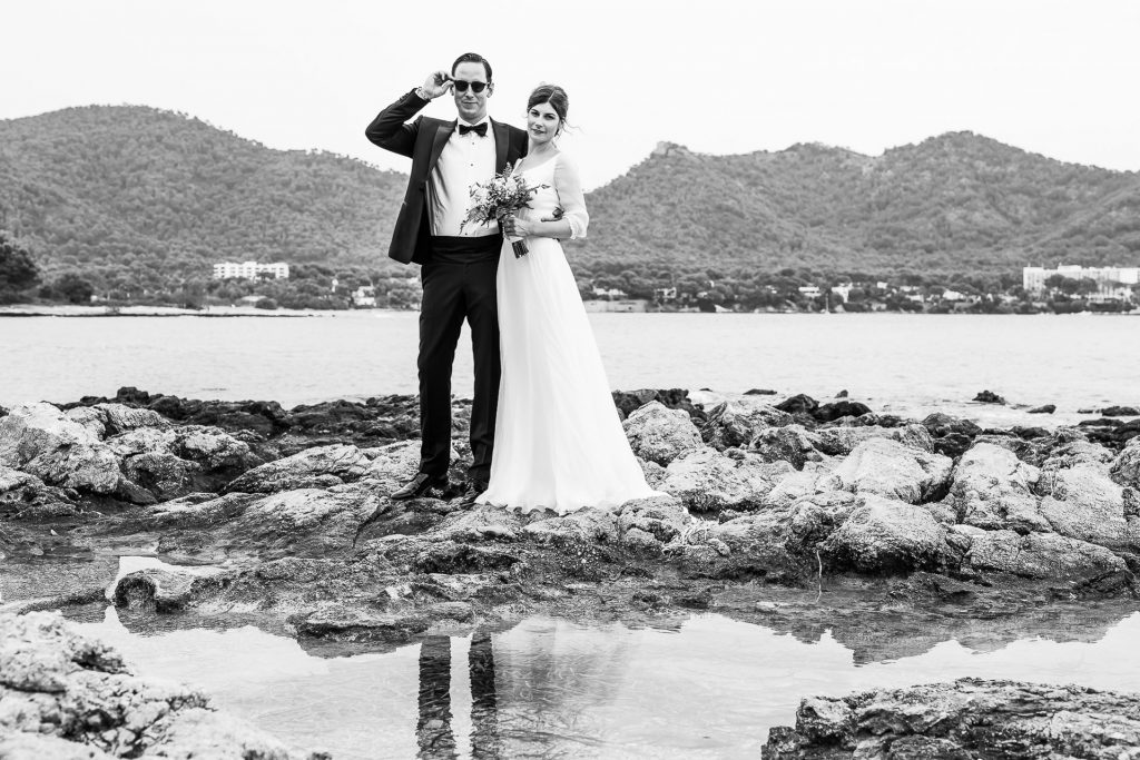 Hochzeitsfotograf Mallorca, Ibiza & Menorca Hochzeitspaar Shooting am Meer